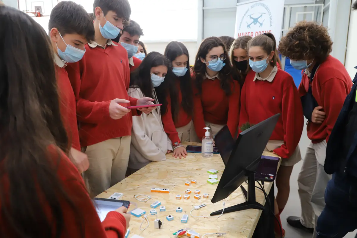 colegio manuel peleteiro